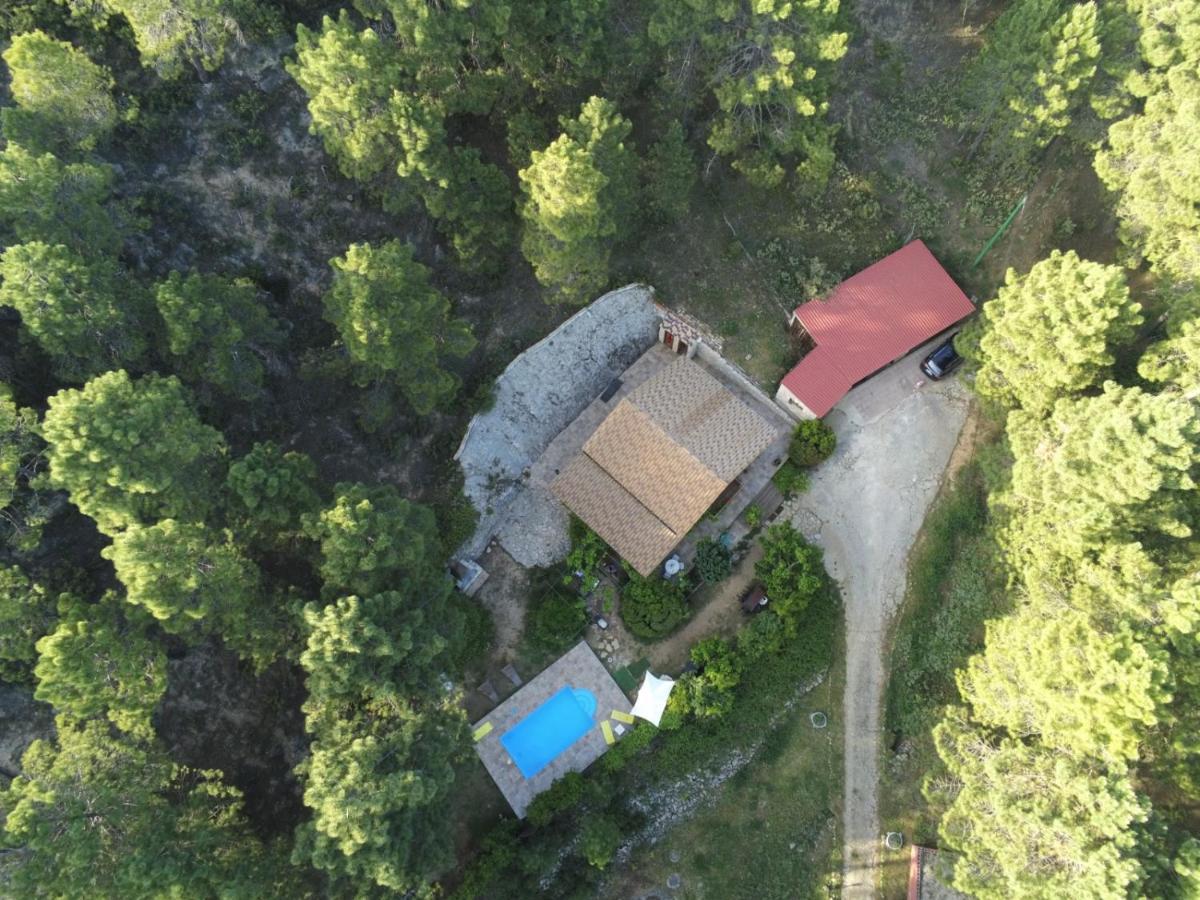 Villa De Montana Parque Natural Calar Del Rio Mundo - Independiente - 4 Dormitorios - 2 Banos Riopar Exterior photo